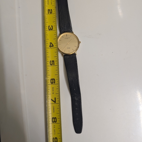 Wittnauer Quartz Vintage Watch - Picture 15 of 15